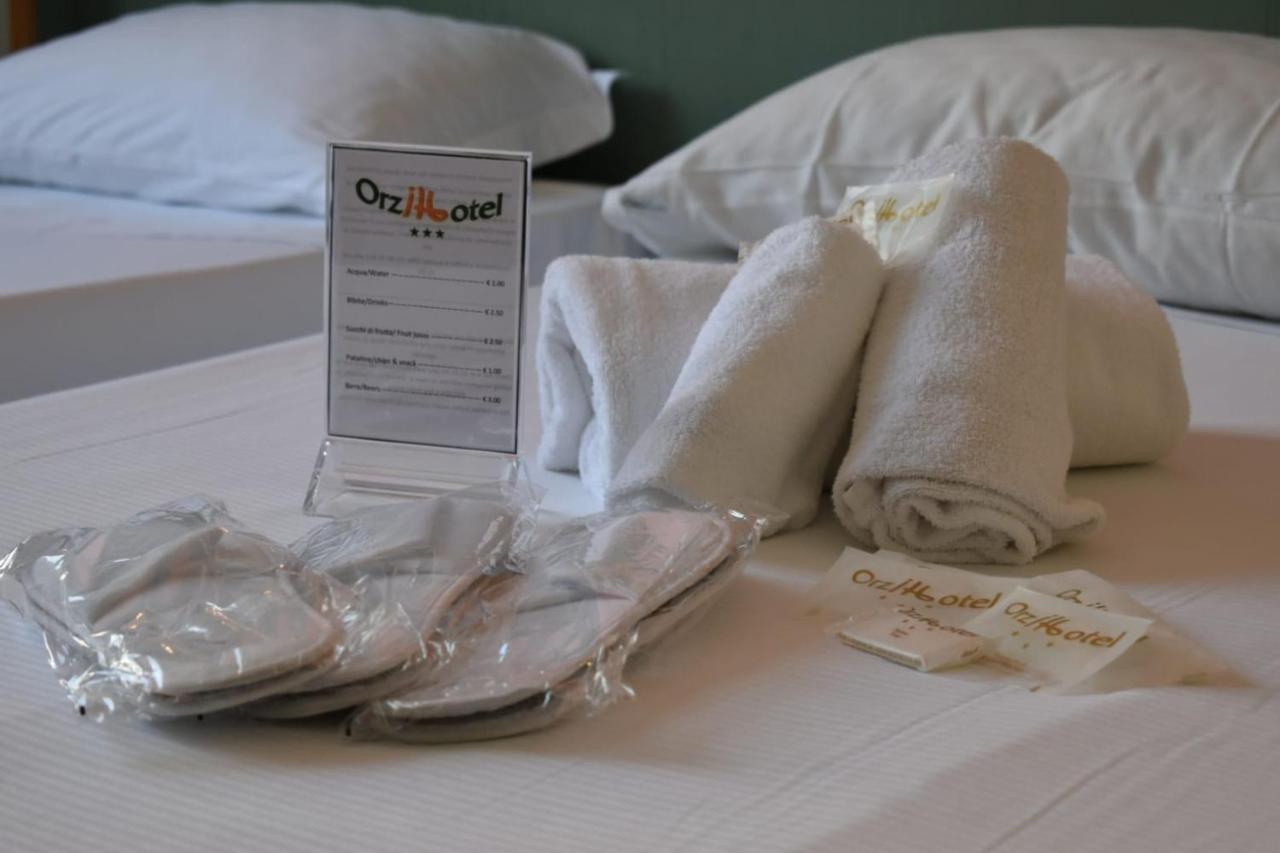 Orzihotel Orzivecchi Bagian luar foto