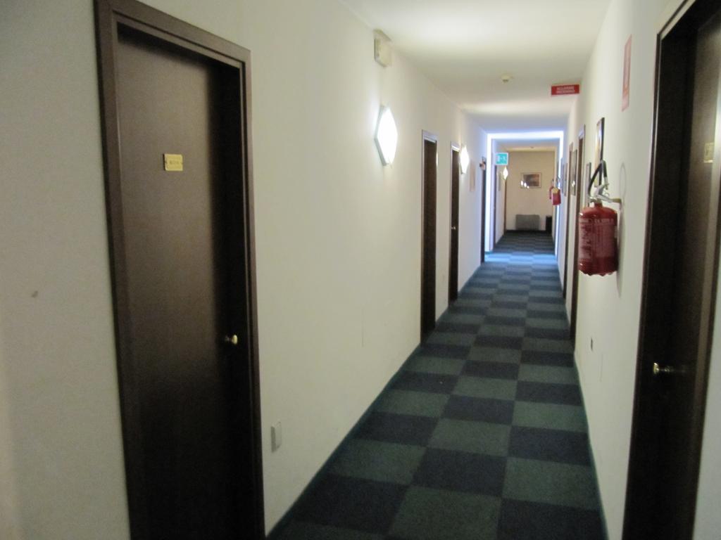 Orzihotel Orzivecchi Bagian luar foto