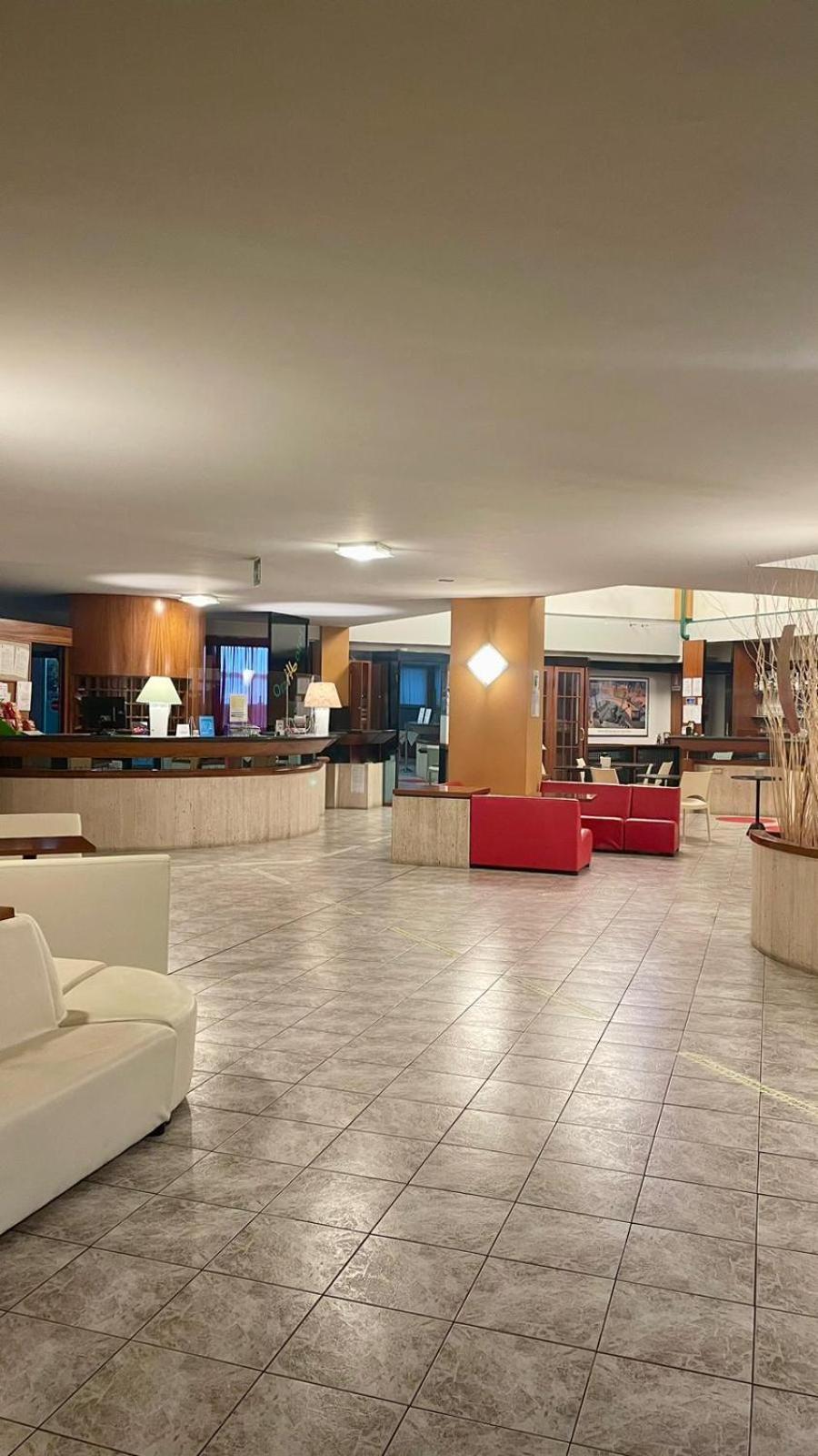 Orzihotel Orzivecchi Bagian luar foto