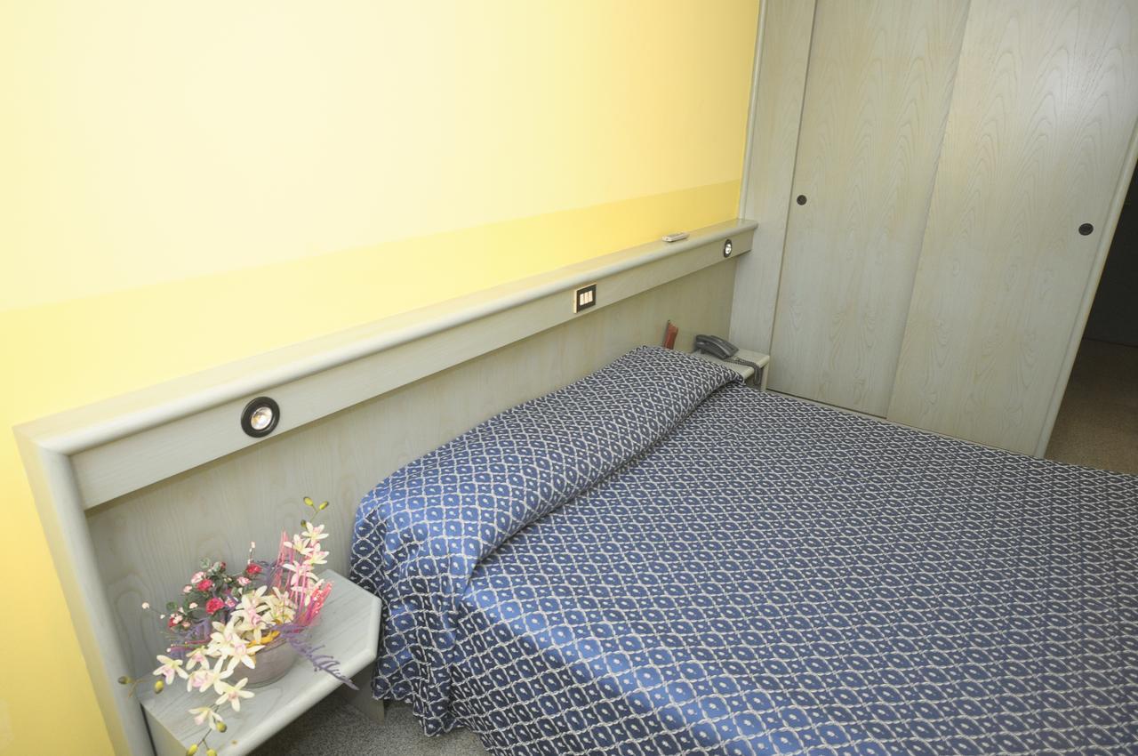 Orzihotel Orzivecchi Bagian luar foto