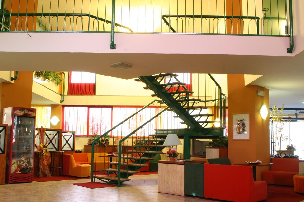 Orzihotel Orzivecchi Bagian luar foto