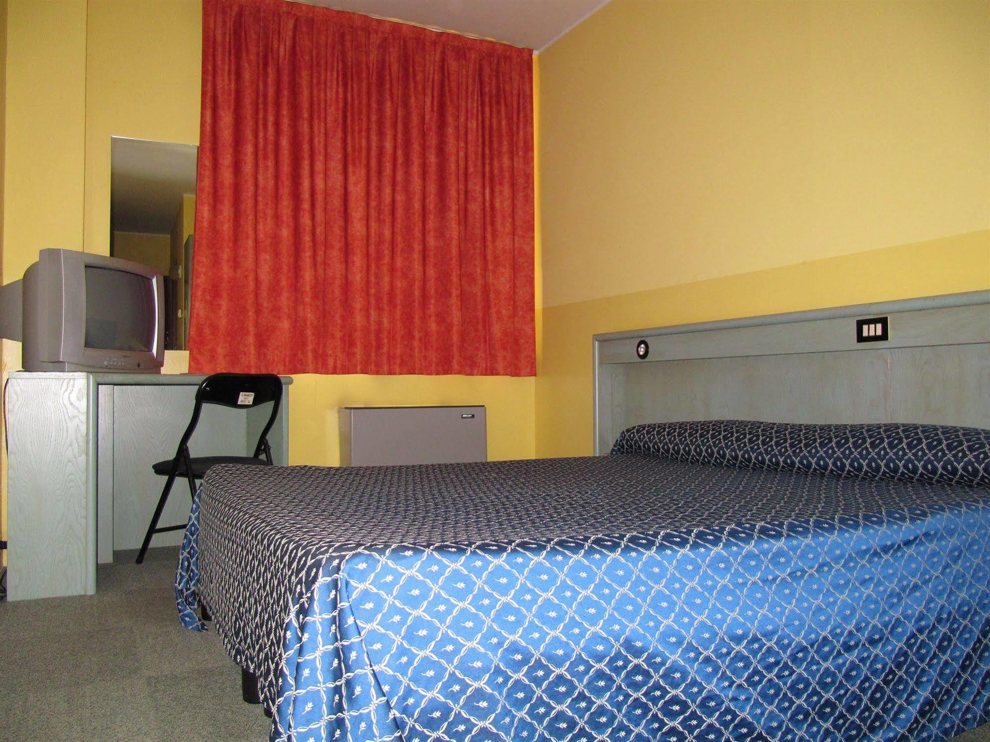 Orzihotel Orzivecchi Bagian luar foto